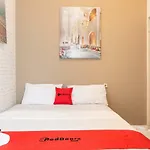 Reddoorz Plus Near Hayam Wuruk 2