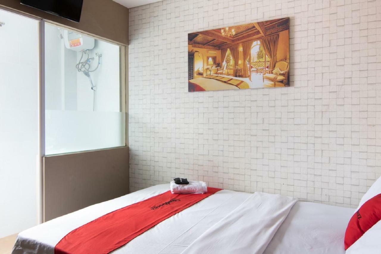 Reddoorz Near Hayam Wuruk 2 Jakarta